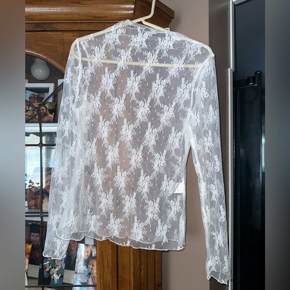 Elegant White Sheer Lace Long-Sleeve Blouse